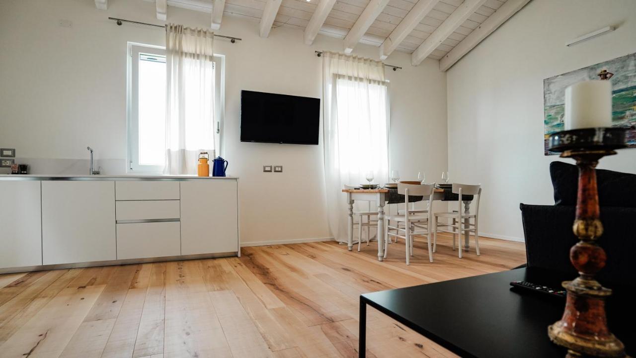 Casa Olivi Apartments Bardolino Bagian luar foto